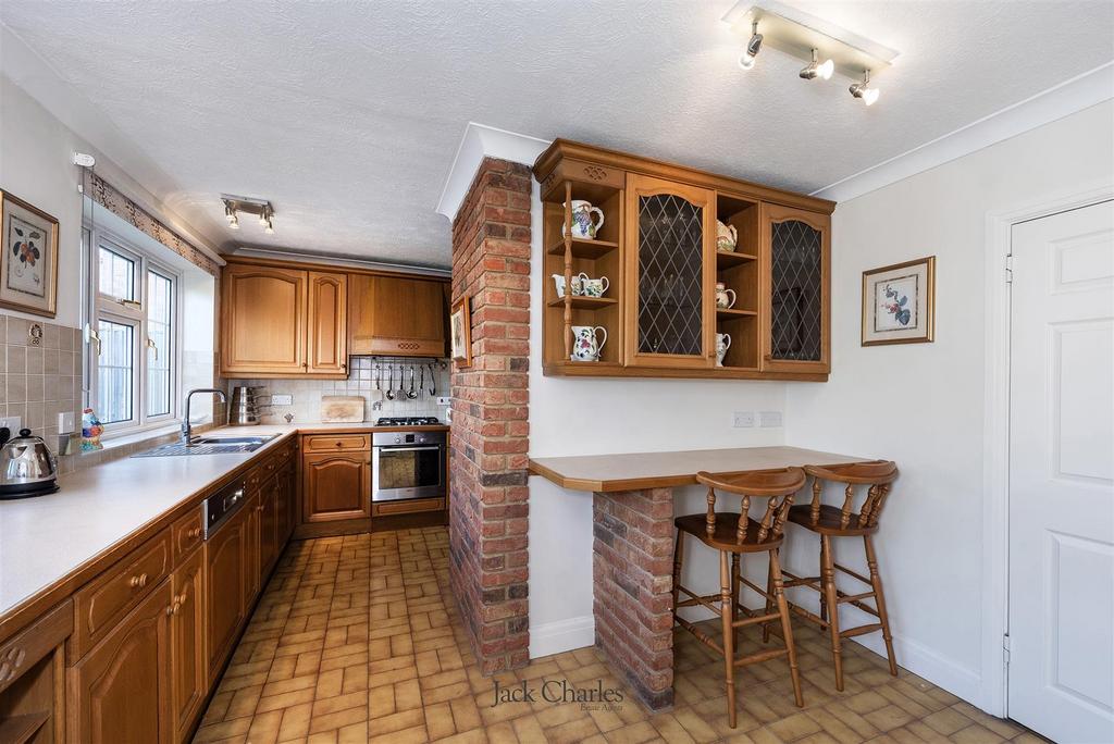 11 Allington Drive, TN10 4 HH 008.jpg