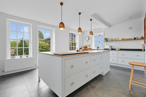 5 bedroom detached house for sale, Cricketers Lane, Herongate, Brentwood