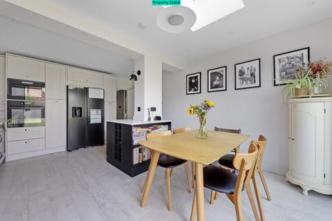 41 George Lane, Bromley, BR2 7LG
