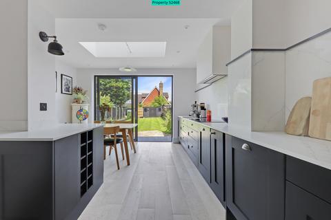 41 George Lane, Bromley, BR2 7LG