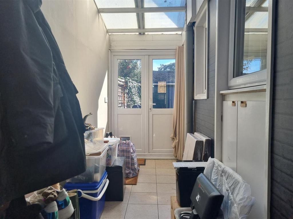 Sun Room.jpg