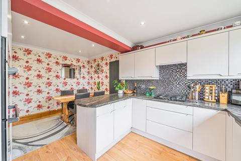 3 bedroom semi-detached house for sale, Armley Grange Oval, Leeds, West Yorkshire, LS12