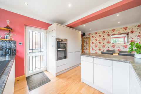 3 bedroom semi-detached house for sale, Armley Grange Oval, Leeds, West Yorkshire, LS12