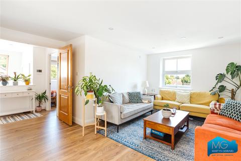 2 bedroom apartment for sale, Grafton Road, Kentish Town, London, NW5