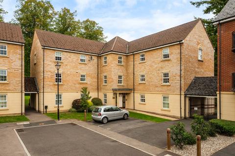 2 bedroom flat for sale, Old College Road, Newbury, RG14