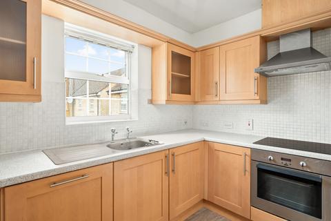 2 bedroom flat for sale, Old College Road, Newbury, RG14
