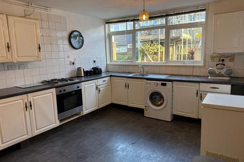 4 bedroom terraced house for sale, 3 Ramillies Close, London, SW2 5DG