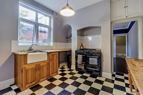 67 Chequer Road, Doncaster, DN1 2AN