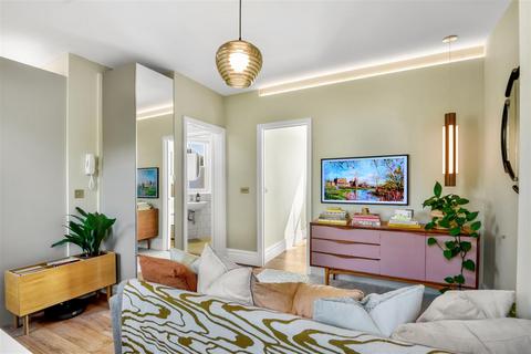 1 bedroom flat for sale, Nevill Road, London, N16
