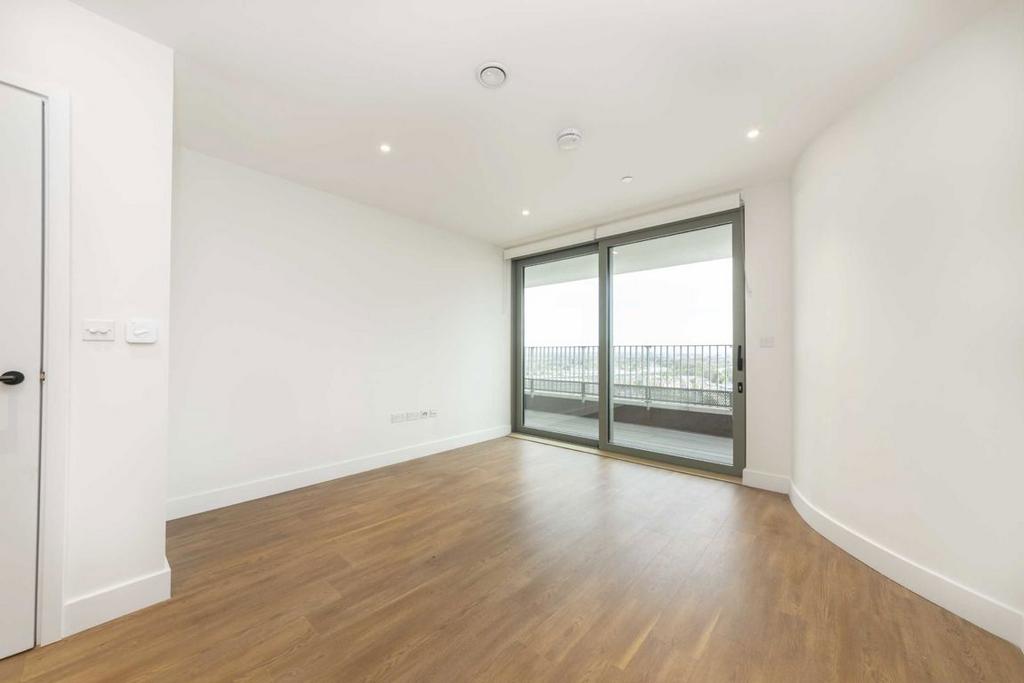 Union Way, London NW10 1 bed flat - £1,699 pcm (£392 pw)
