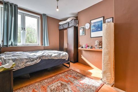 1 bedroom flat for sale, Harrington Street, Camden, London, NW1