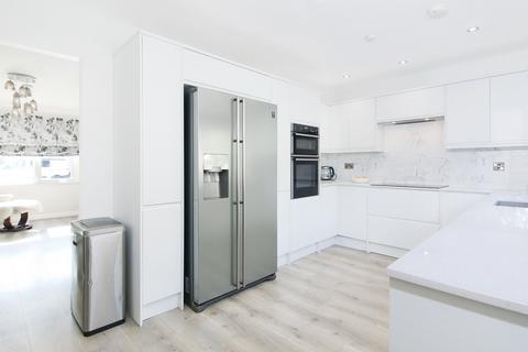 undefined, 4 Old Smiddyfield Park, Blyth Bridge, EH46 7AN