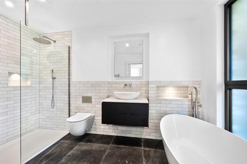 undefined, Orchard Grove, West Wimbledon, SW20