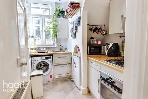 undefined, Lawrence Road, LONDON