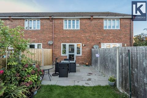 2 bedroom terraced house for sale, Hemmings Mead, Epsom, KT19