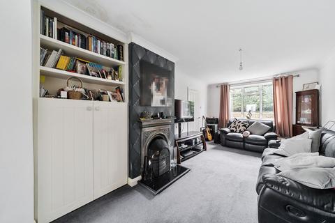 undefined, Banstead Road, Caterham CR3