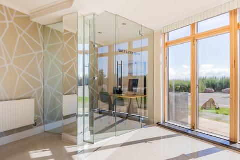 2 bedroom apartment for sale, Windsor Esplanade, Cardiff CF10