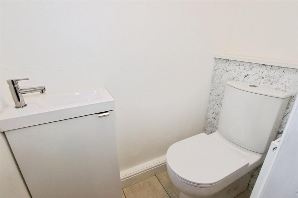 Ground floor wc