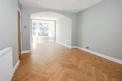 3 bedroom townhouse for sale, Scott Lidgett Road, Longport, Stoke-On-Trent