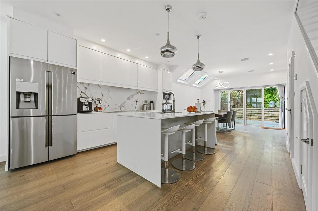 Lena Gardens - Kitchen A3