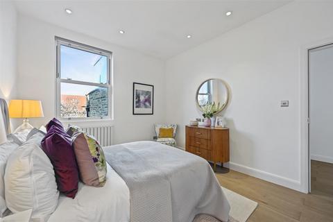 5 bedroom terraced house for sale, Lena Gardens, London W6