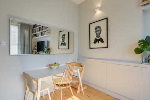 2 bedroom flat for sale, George Lane, Hither Green , London, SE13