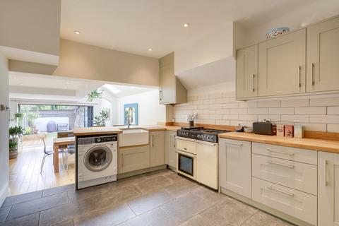 undefined, Leahurst Road, London, SE13