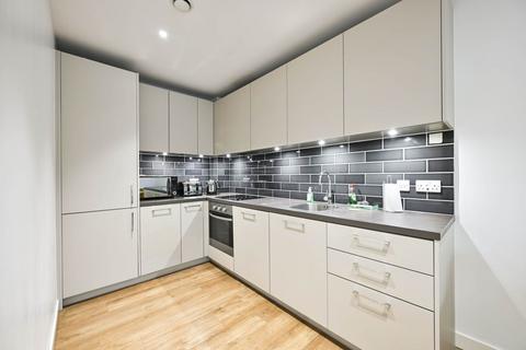 1 bedroom flat to rent, Gauging Square,Tower Bridge / St Katharine Docks, E1W, London
