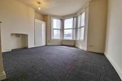 8 bedroom block of apartments for sale, Grosvenor Place, Margate, CT9