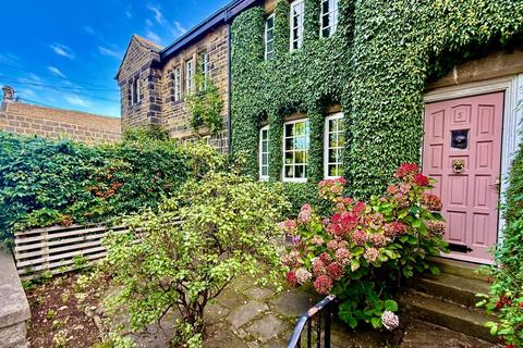 3 bedroom terraced house to rent, The Row, Rawdon, Leeds, West Yorkshire, LS19
