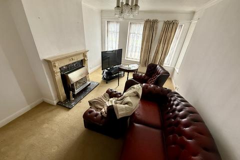 undefined, Western Avenue, Greenford UB6