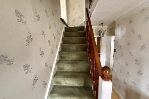 undefined, Western Avenue, Greenford UB6