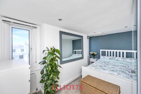 2 bedroom apartment to rent, Cavendish Place, Brighton