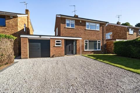 undefined, Birnam Close, Ripley, Woking, Surrey, GU23