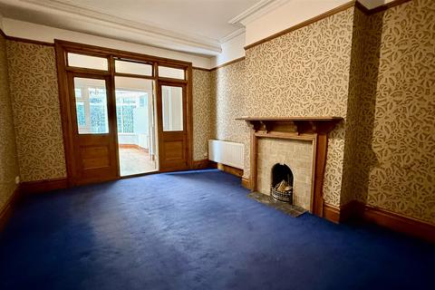 6 bedroom semi-detached house for sale, Norman Road, Birmingham B31