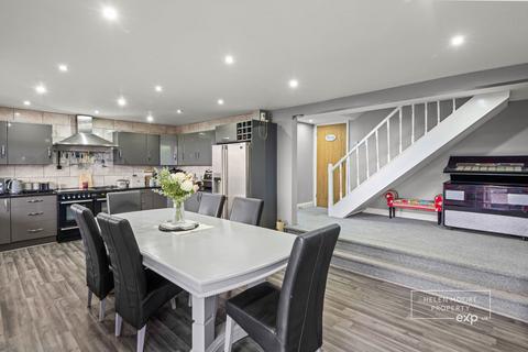 4 bedroom semi-detached house for sale, Sherford Road, Plymouth PL9