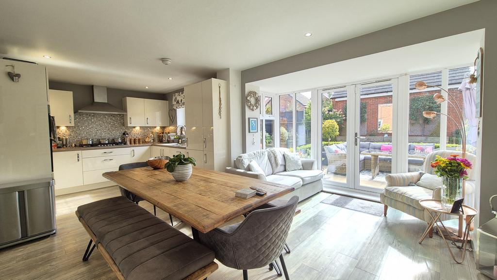 Living/Kitchen/Diner