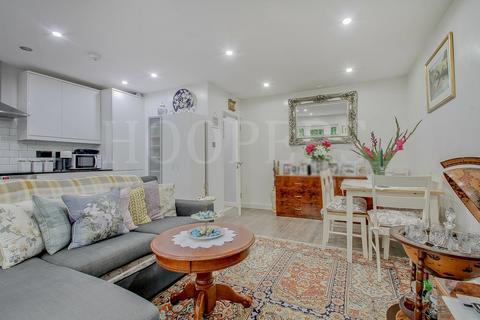 1 bedroom flat for sale, Dollis Hill Lane, London, NW2