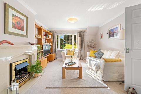 undefined, Parc-y-coed, Creigiau, Cardiff
