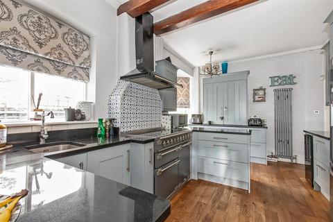 undefined, Godstone Road, Purley CR8