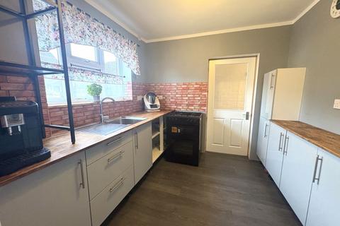 38 Kirkstall Crescent, Walsall, WS3 2SR