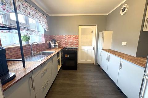 38 Kirkstall Crescent, Walsall, WS3 2SR