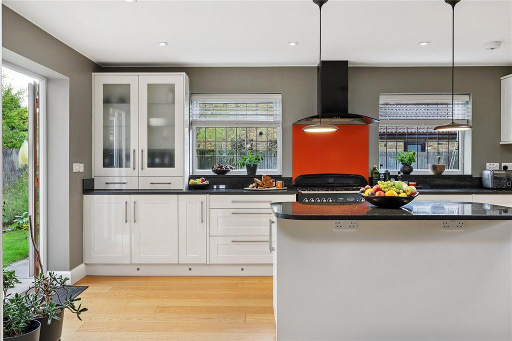 Kitchen/Breakfast