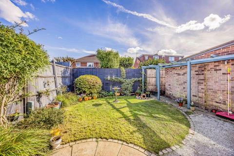 3 bedroom semi-detached house for sale, Prinsted Crescent, Farlington