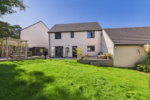 undefined, Poolfield Way, Falmouth - Delightful and generous rear garden