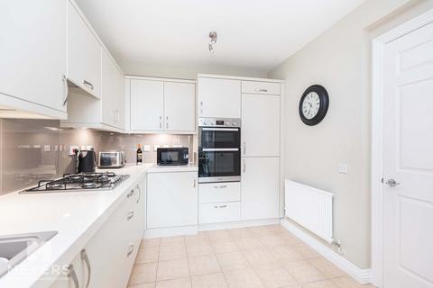 2 bedroom flat for sale, Manor Road, Bournemouth, BH1 3