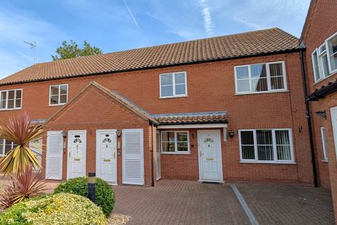 1 bedroom apartment for sale, Sutton Court, Skegness, PE25