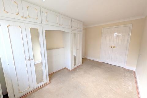 1 bedroom apartment for sale, Sutton Court, Skegness, PE25