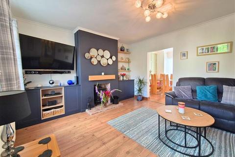 3 bedroom semi-detached house for sale, Mortimer Street, Leominster, HR6 8PG