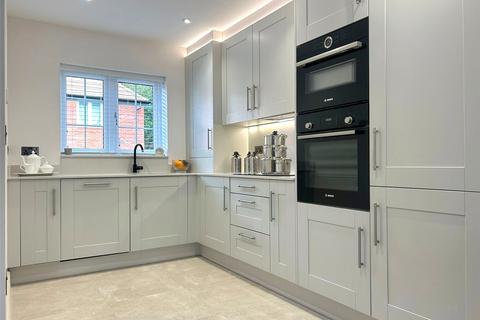 undefined, Hinman Copse, Binfield, Bracknell